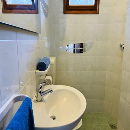 Cosy Flat With Private Garden *